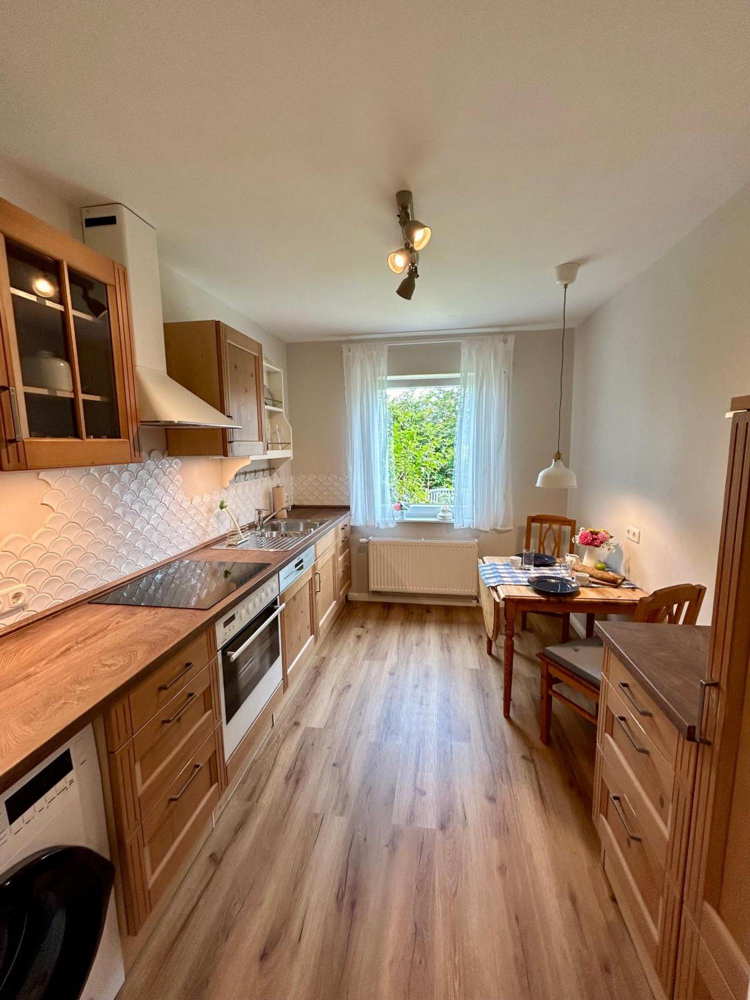 Liten Lind - Ferienwohnung In Sahlenburg Куксхафен Экстерьер фото
